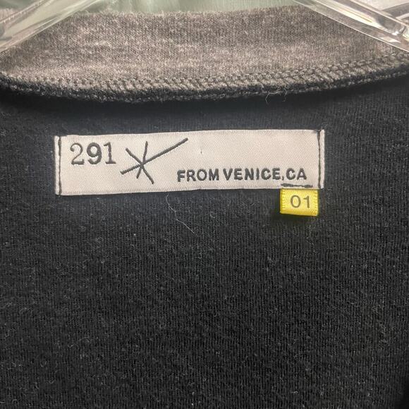 291 Venice Tunic Top Zipper Details Size 01 Small Revolve - Picture 3 of 4